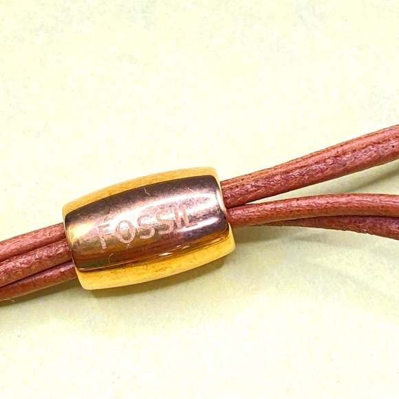 FOSSIL Teal Heart Cuff Bracelet Leather Cord Adjustable - Picture 4 of 5